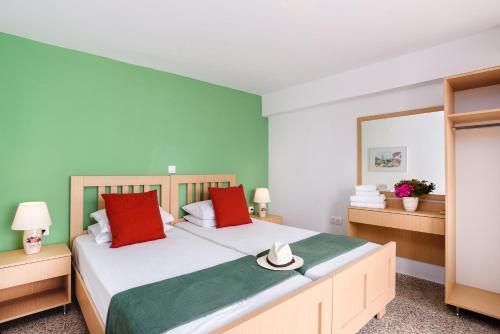  Meandros Suites in Lindos