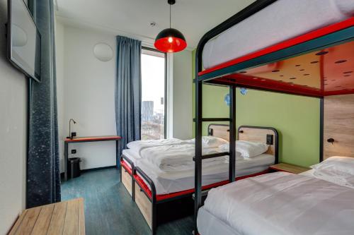 MEININGER Hotel Amsterdam Amstel – Amsterdam, NY