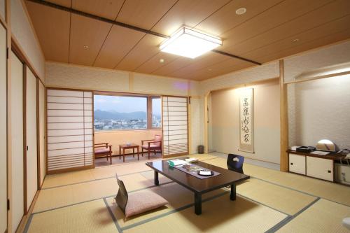 Japanese-Style Standard Room - Non Smoking - Sansui