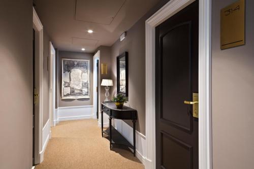 Acta Splendid - image 7