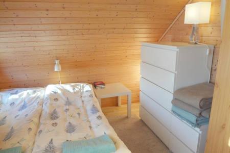 Fully equipped flat, 2 bedrooms, FREE car parking., Trondheim (foto 9)