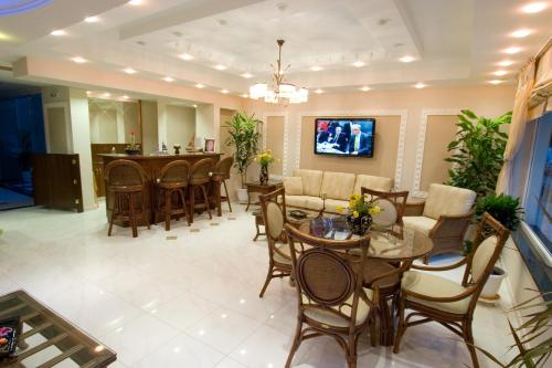 Hotel Viana 5