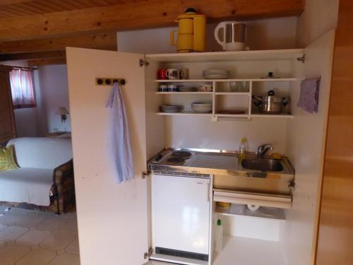 Ferienwohnung Baier 3.8km von Haarbach entfernt