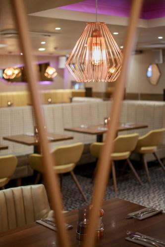 Restaurant, Angels Hotel in Glasgow