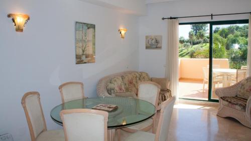 Apartment image 6