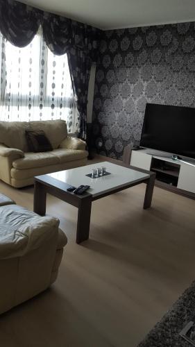  Time Away from home in Asse