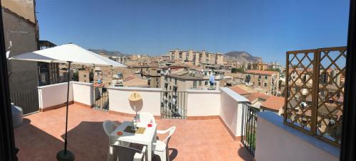  Frank's house - appartamento con terrazzo in centro, Unterkunft in Palermo