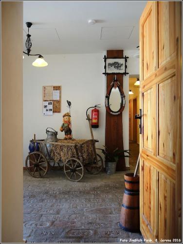 Viesnīcas āriene, Jakubův Nový Dvůr (Jakubuv Novy Dvur) in Velká Jesenice