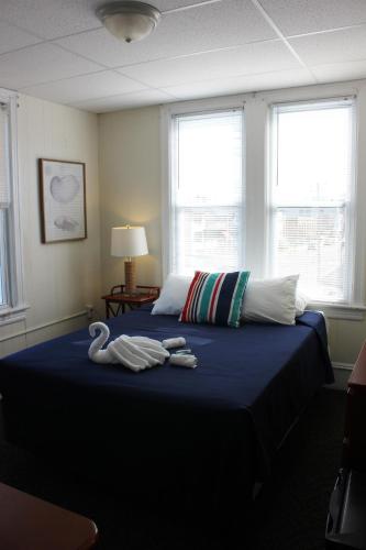 Blue Water Inn - image 7