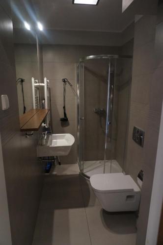 Standard Double Room with Kitchenette image 4