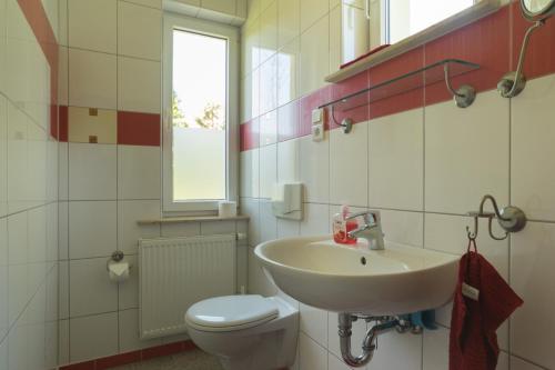 Bathroom, Waldhufenhaus in Schona in Reinhardtsdorf-Schona