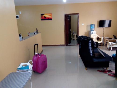 Almasi Place