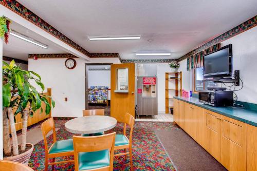 Instalaciones, Motel 9 in Fort Collins (CO)