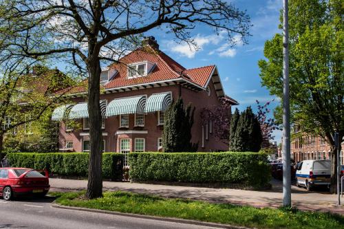 B&B De Schiedamse Suites — other in Burgemeester Knappertlaan 74, Schiedam NL, 3117