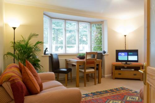 Poplar House Serviced Apartments