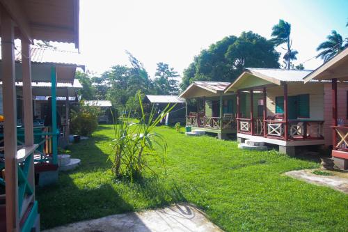 Sunshine Cottage Jah B S Beach Road Negril Jamaica Reviews