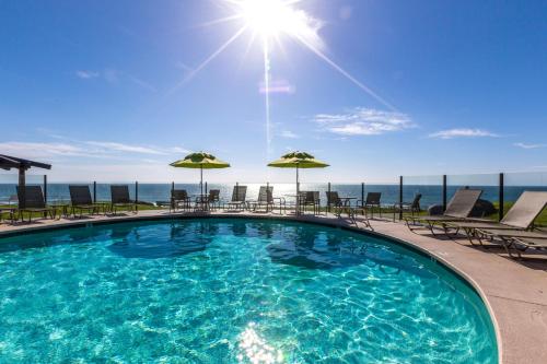 Wave Crest Resort in San Diego, USA