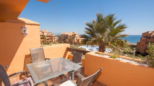 Oprema, Los Granados 521 in Villas Puerto