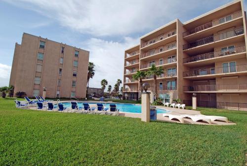 Beach House Condo Unit #401 - image 2