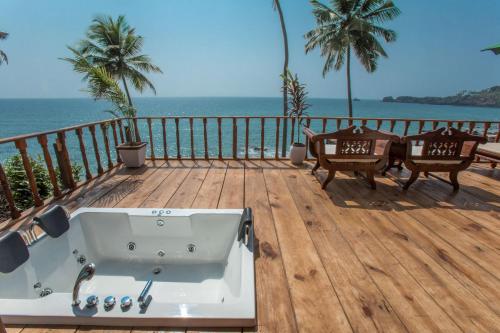 Facilities, The Cape Goa in Cabo De Rama Fort