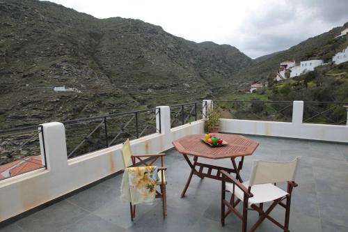  Beautiful house in Syneti, Andros in Sinétion