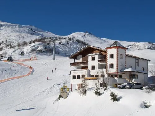 Hotel Garni Birkhahn in Galtür, Österreich