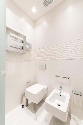 LUX Suites in Roma - image 6