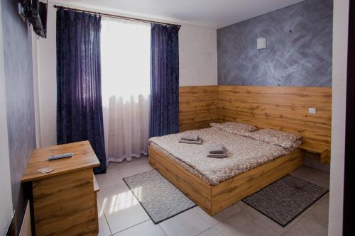 OK Hotel - image 3
