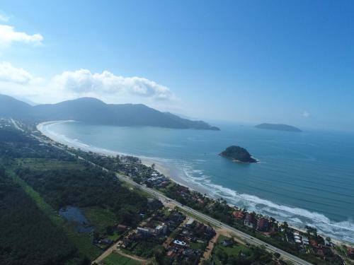 Strand, Flor de Lis Flats in Praia da Maranduba