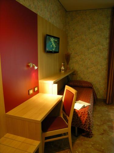 Hotel San Carlo - image 12