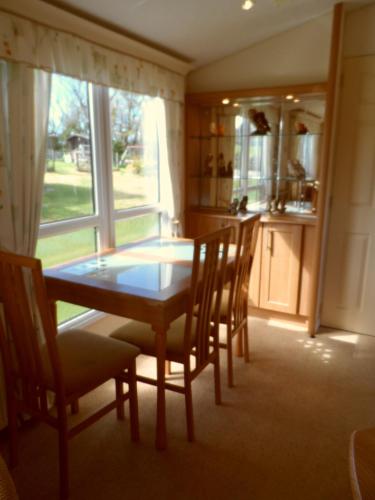 Iekārtas, Peace and quiet in countryside location near Perranporth in Callestick