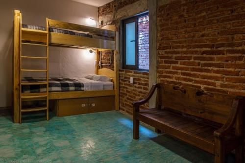 La Abuelita Hostal Room Type - Bed in 6-Bed Female Dormitory Room