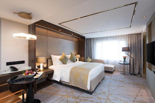 Golden Tulip Shanghai Hongqiao- A Louvre Hotel – Shanghai, DC