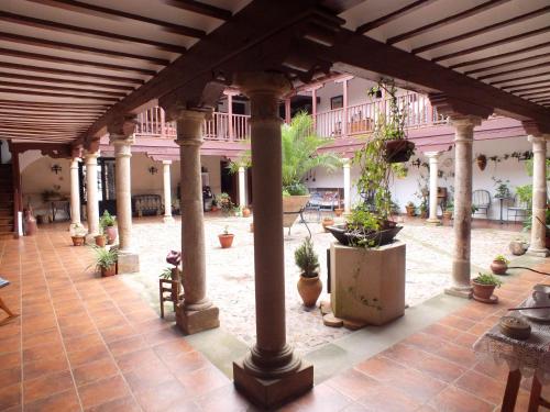 Posada de los Caballeros ® - Mejor Precio Garantizado