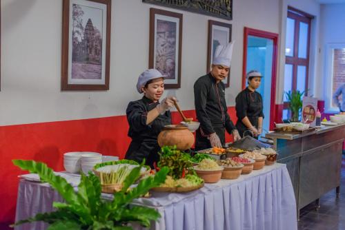 Mekong Angkor Deluxe Hotel