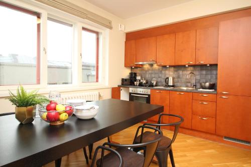 Two-Bedroom Apartment image 8