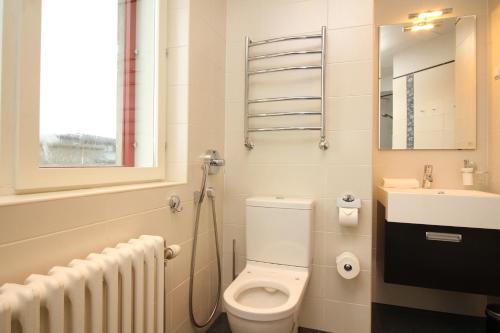 Two-Bedroom Apartment image 3