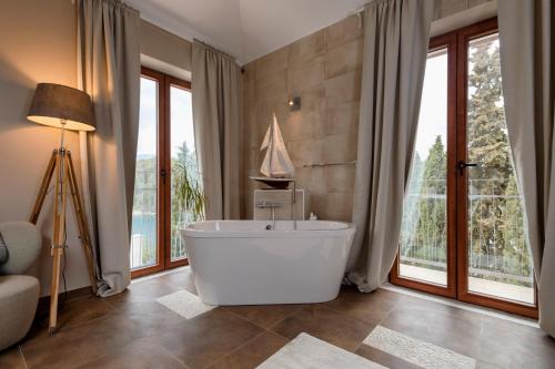 Luxury Villa Hvar Enigma with Pool in Vrboska