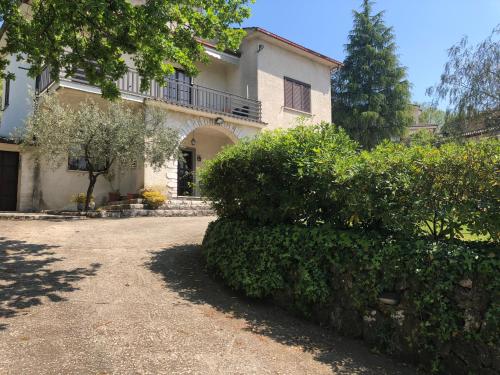 Kert, Villa Palmina in Castelnuovo Parano