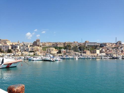 B&B New Triscele - image 14