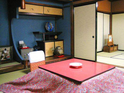 Antique Inn Sumiyoshi