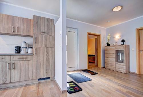 Haus Werder Wohnung 4 _ mit Gaskam - image 4