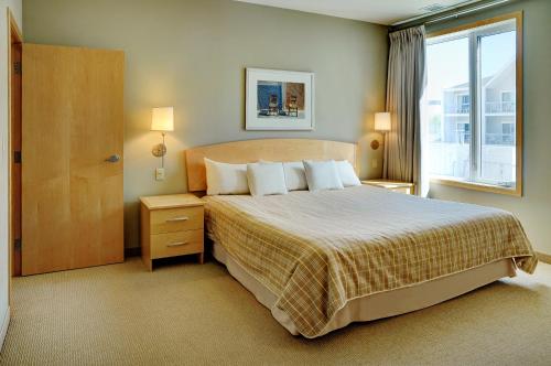 Lakeview Gimli Resort
