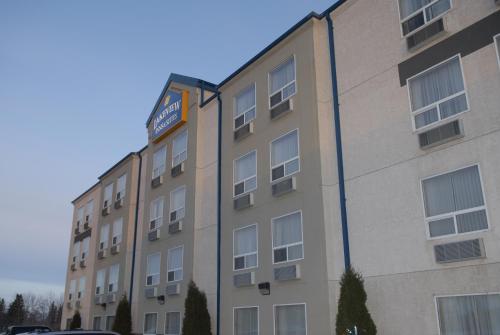 Lakeview Inns & Suites - Fort Saskatchewan