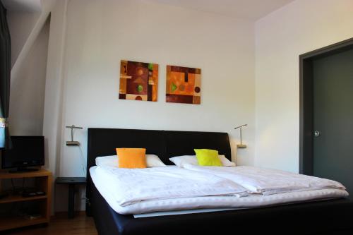 Pension Adelheid Moselhype&Wine – Zell (Mosel)