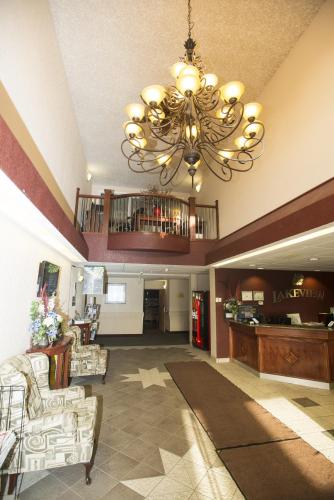 Lakeview Inns & Suites - Chetwynd