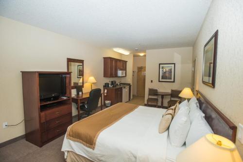 Lakeview Inns & Suites - Chetwynd