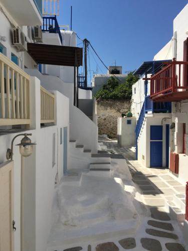 Surrounding environment, Ioanna's House in Mykonos