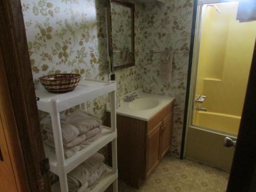 Gramma's House - image 9
