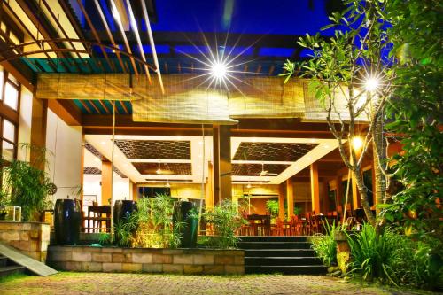 Restaurant, Tropicana Resort Phu Quoc near Coi Nguon Museum